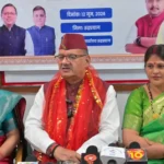 रुद्रप्रयाग में भाजपा कार्यालय में पौधरोपण करते प्रभारी मंत्री गणेश जोशी, केंद्र सरकार की 12 वर्षों की उपलब्धियों पर पत्रकार वार्ता