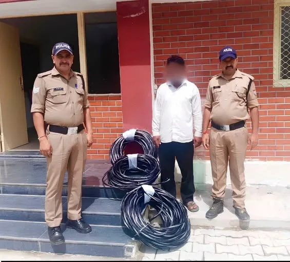 चमोली विद्युत तार चोरी