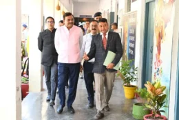 मुख्य सचिव आनन्द बर्द्धन ने किया चिन्यालीसौड़ हवाई पट्टी का निरीक्षण