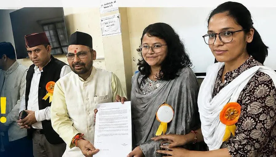BRP CRP कर्मियों ने वेतन भुगतान को लेकर विधायक भोपाल राम टम्टा को ज्ञापन सौंपा