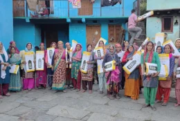 श्रीगढ़ में 60 परिवारों को मिलीं सोलर लाइटें